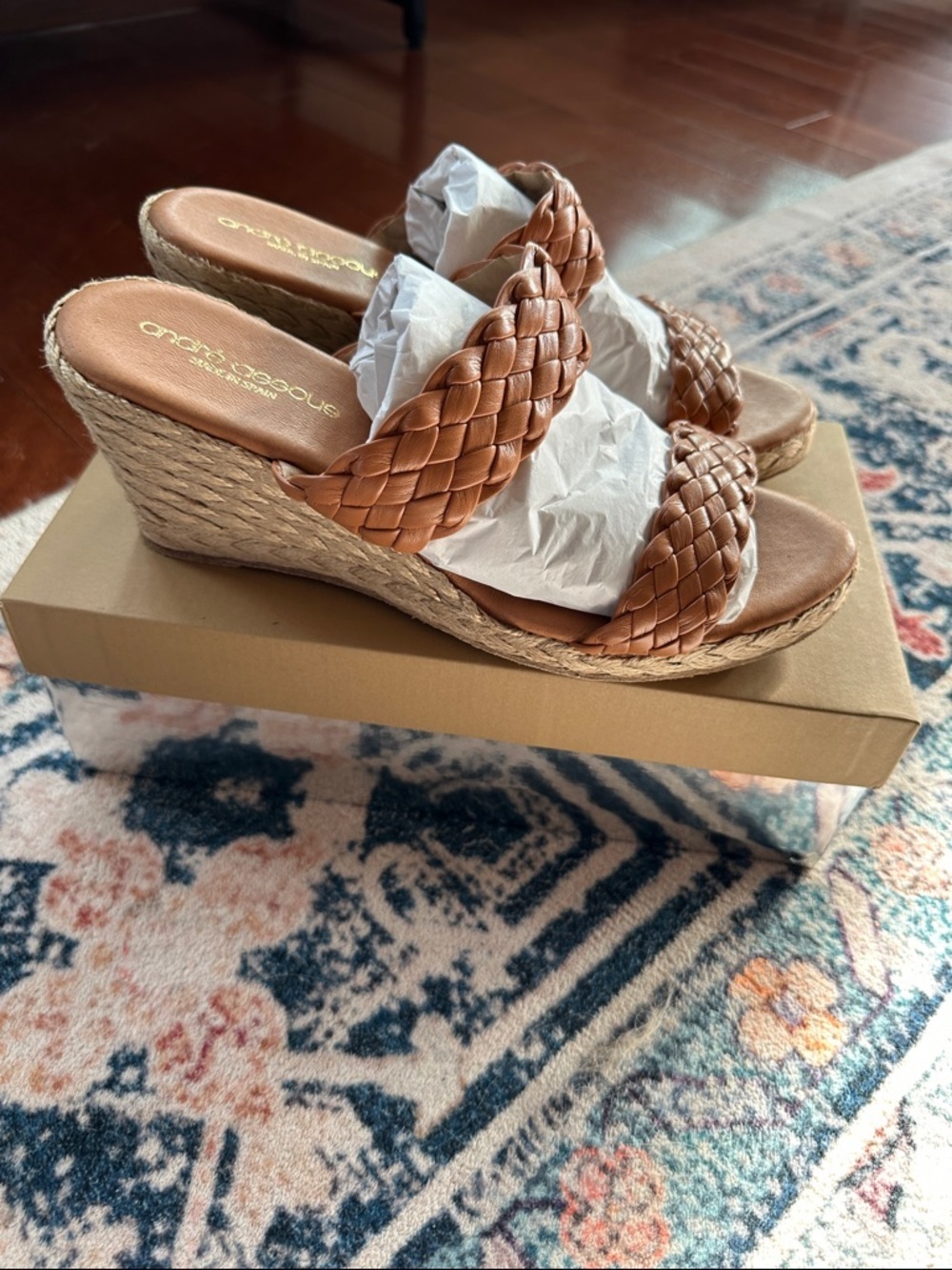 Andre Assous Womens Aria Espadrille Wedge Heeled Sandals Cuero Size 10M NIB